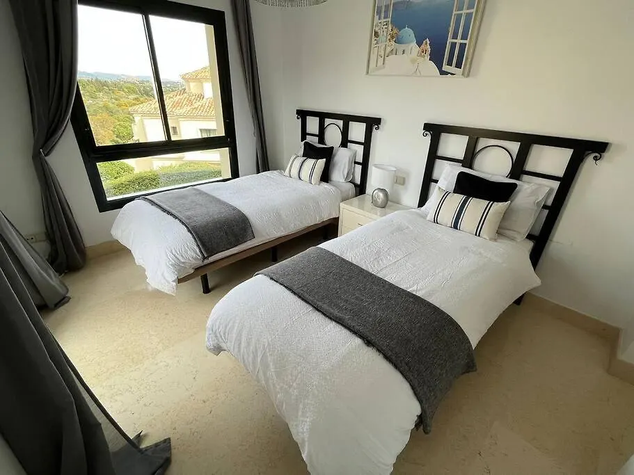 Capanes Del Golf Luxury Apartment Málaga Spanien